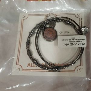 Bracelet set